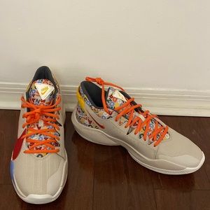 New in Box Nike Zoom Freak 2 Mens Shoes size 13 Desert Sand/Gym Red-Sail